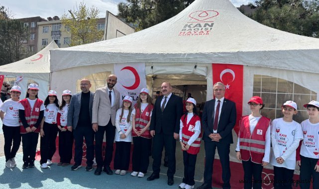 Ülkü Bora Ortaokulu’nda Kan Bağışı Etkinliği Düzenlendi