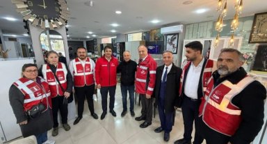 CHP Pendik’te Sahaya İndi: Esnaf ve Vatandaşın Nabzı Tutuldu