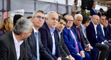 Etnospor Konfederasyonu Başkanı Bilal Erdoğan'ın İştirakleriyle, Bakanlar, Vali Gül ve Başkan Turan'ın Teşrifleriyle Etnospor Kültür Festivali Başladı