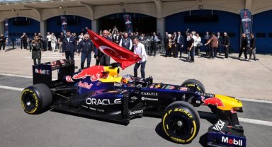Hasret Bitiyor Formula 1 Türkiye'ye Geliyor