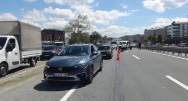 İstanbul'da vida kabusu! Gelenin lastiği patladı, trafik kilitlendi