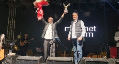 KARTAL MEYDANI’NDA MEHMET ERDEM COŞKUSU