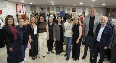 Kartallı Kadınların El Emeği Ürünleri Sergilendi