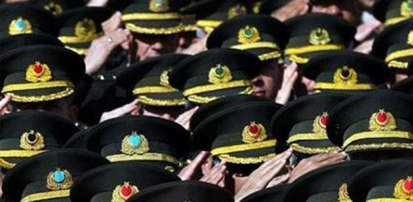 149 general ve amiral ordudan atıldı