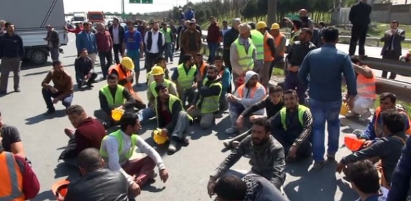24üncü kattan düşüp hayatını kaybeden işçinin arkadaşları eylem başlattı TEM i kapattı