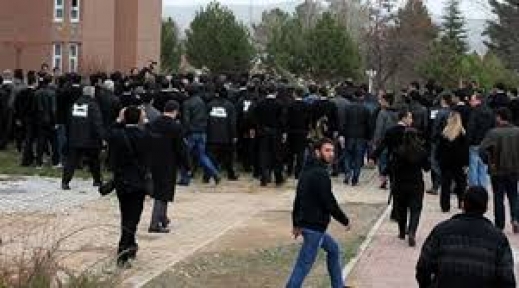 6 Yaralı 65 Gözaltı 