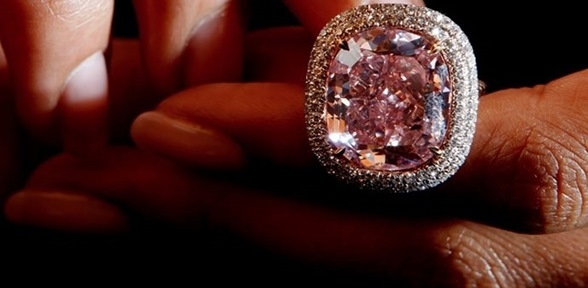 28.7 milyon İsviçre frangına satıldı