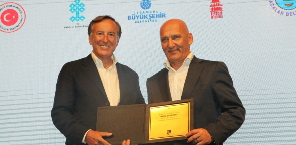 BAŞKAN ALTINOK ÖZ E PLAKET