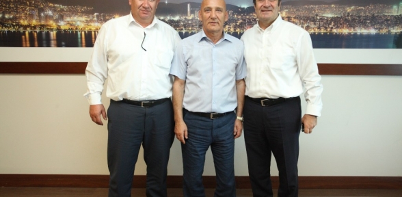 CHP Parti Meclisi üyesi Mehmet Volkan Canalioğlu ve Erzincan Refahiye Belediye Başkanı Cevdet Çınardan Başkan Öze ziyaret