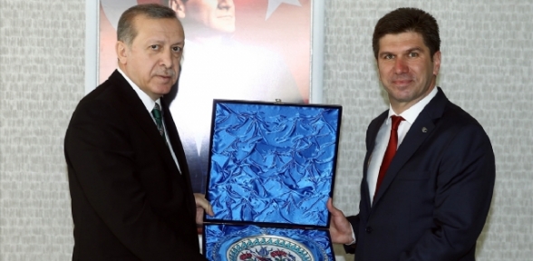  Erdoğan CHPli Başkanı Ziyarete Gitti