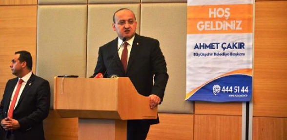 BAŞBAKAN Yardımcısı Yalçın Akdoğan, CHP ve HDP'nin aynı zihniyetin ürünü olduğunu savundu.