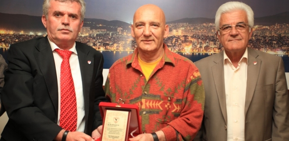 Amatör Spor Kulüplerinden Başkan Altınok Öz'e anlamlı ziyaret