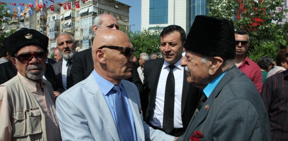 BAŞKAN ALTINOK ÖZ'DEN ATATÜRK ANITI'NA ÇELENK