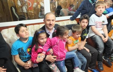 “Çocuklar bizim geleceğimiz”
