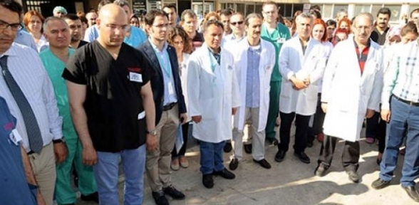 Doktorlar iş bıraktı