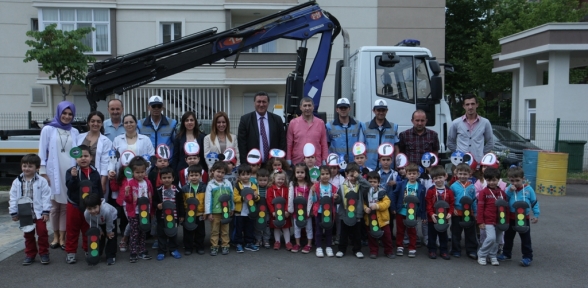 Kartal Belediyesi Çocuk Gelişim Merkezleri’nde Trafik Haftası coşkusu
