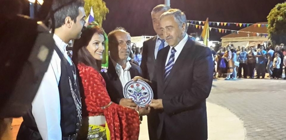 Kartal Belediyesi Halk Dansları Topluluğu KKTC Esentepe Zerdali Festivali’nde