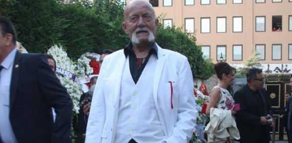 Ünlü oyuncu hayatını kaybetti