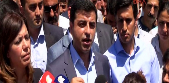 'Hepsi silahlandırılmış, talimat bekliyorlar'