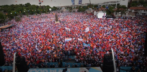 AK Parti'deki gerilemenin 5 nedeni!