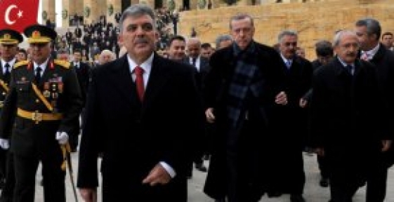 Erdoğan ile Gül'ün Arasını Cumhurbaşkanlığı Yasası Açmış