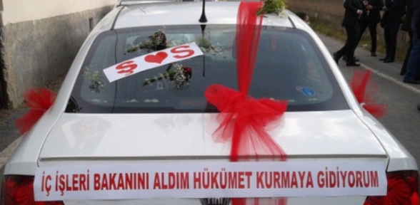 Kayseri'de Bir Damat: İçişleri Bakanını Aldım Hükümet Kurmaya Gidiyorum