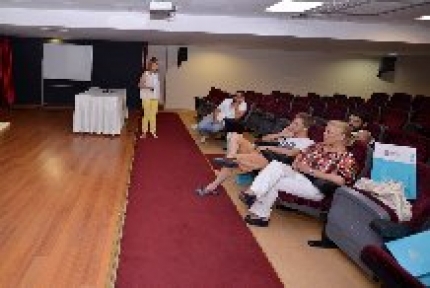 Maltepe Belediyesinden kuaförlere sağlık eğitimi