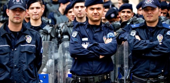Emniyet, Lise Mezunu 3 Bin Polis Adayı Arıyor
