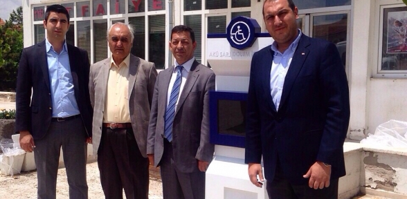 KARTAL BELEDİYESİNDEN KARDEŞ BELEDİYE HACIBEKTAŞ'A AKÜLLÜ ŞARJ DOLUM İSTASYONU