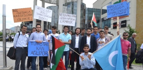 AK Parti Melikgazi Gençlik Kollarından Basın Açıklaması