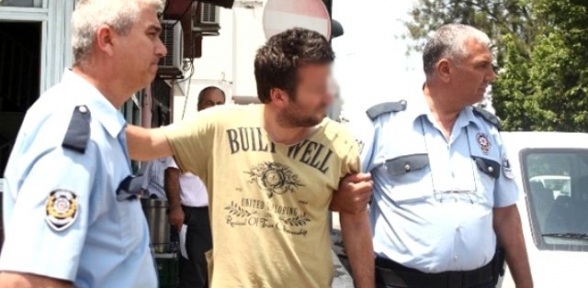 Tacizle Suçlanan Polis Dehşet Saçtı: 3 Yaralı