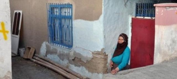 Alevilerin evleri yine işaretlendi