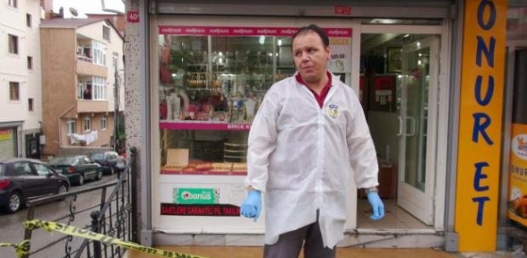 Kartal'da silahlı kuyumcu soygunu