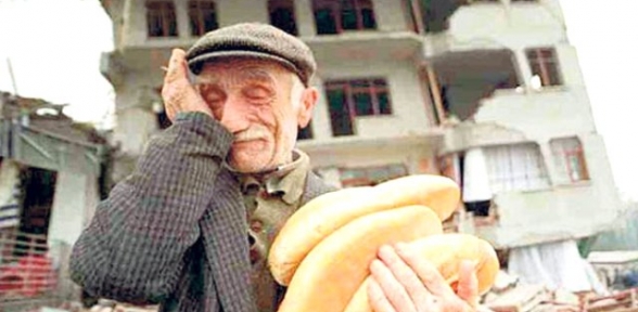 'Eşref Amca' Yunan Krizinin Sembolü Oldu