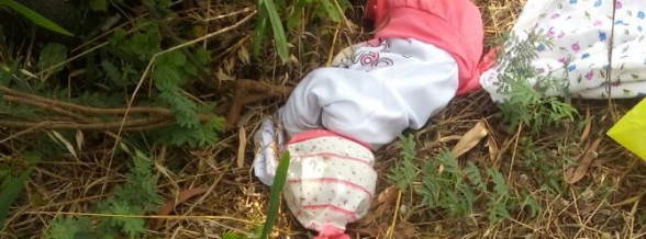 Adana'da tarlaya terk edilmiş bebek bulundu