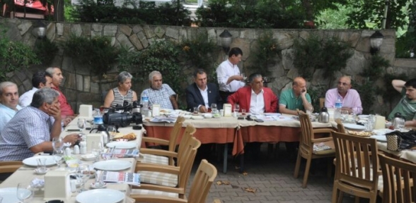 KARTAL İLÇE BASINLA KAHVALTIDA BULUŞTU