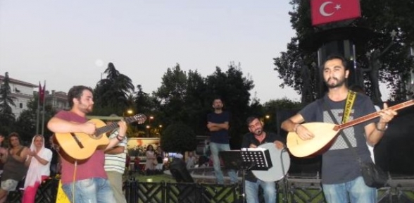 Engellenmek İstenen Müzisyenlerden Konserli Açıklama: Müziğe Devam Edeceğiz