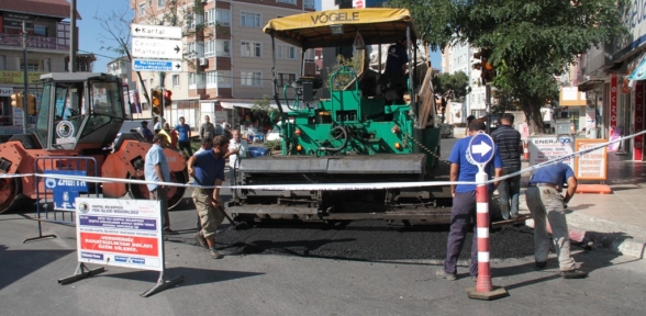 KARTAL’IN CADDELERİ YENİLENİYOR