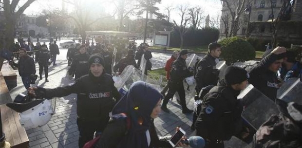 10 ölü 15 yaralı var