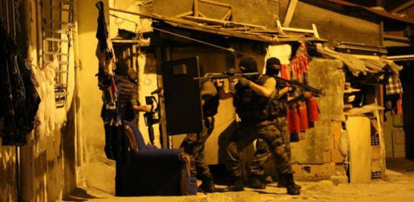İstanbul da şafak operasyonu