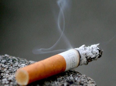 Açık havada da sigara içme yasağı geliyor