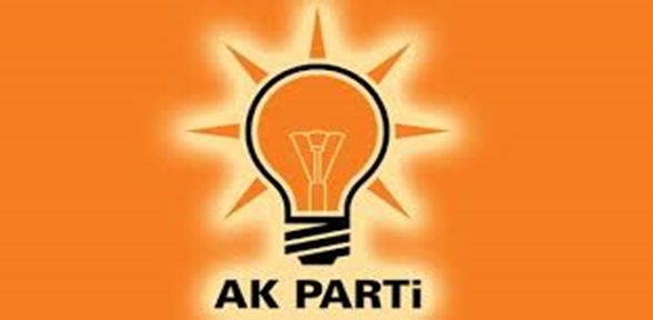 AKP de savaş istifası