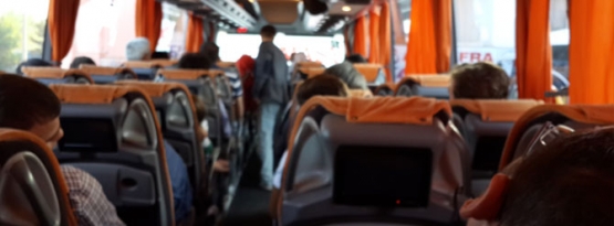 Allahu ekber diyerek yolcuları bıçakladı