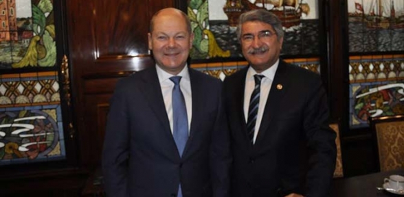 Almanya 750 bin mülteciyi Türkiye ye göndermeye hazırlanıyor