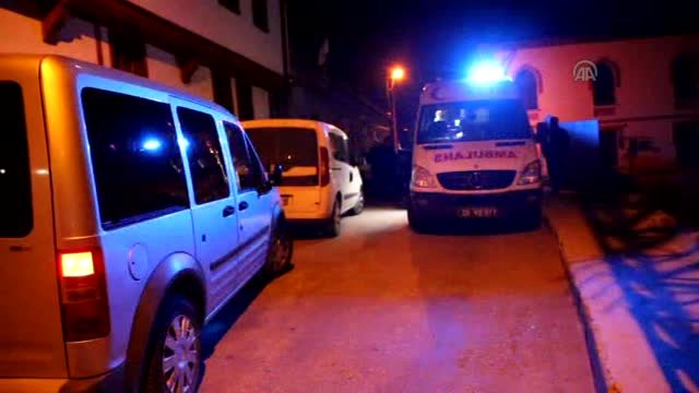 Arkadaşının Evinde Bıçaklanan Kişi Hayatını Kaybetti