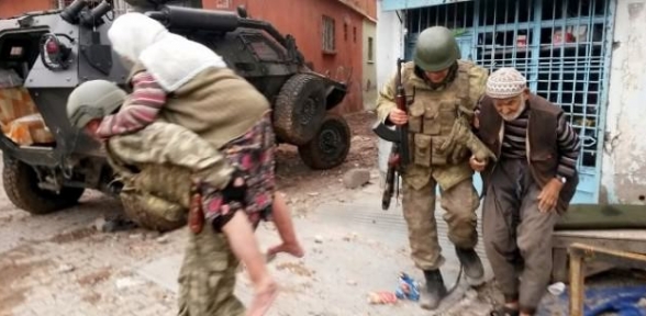 Asker Yine Ağlattı 