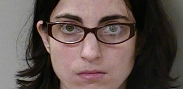 Askıyla Kürtaj Yapmaya Çalıştı 