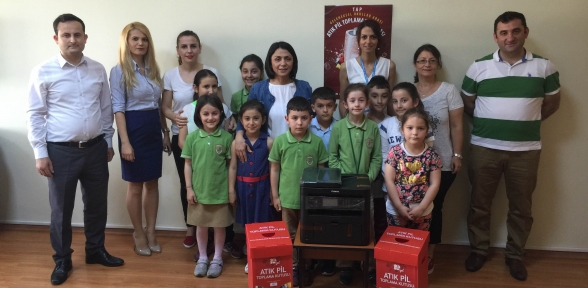 Atık pil topladılar birinci oldular