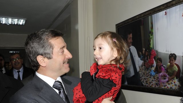 23 Nisan Ulusal Egemenlik ve Çocuk Bayramı