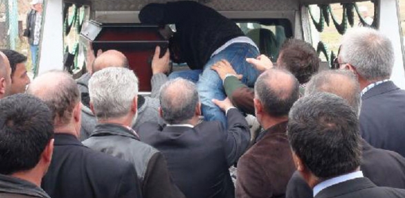 Ay balam yandım balam lay lay balam lay lay